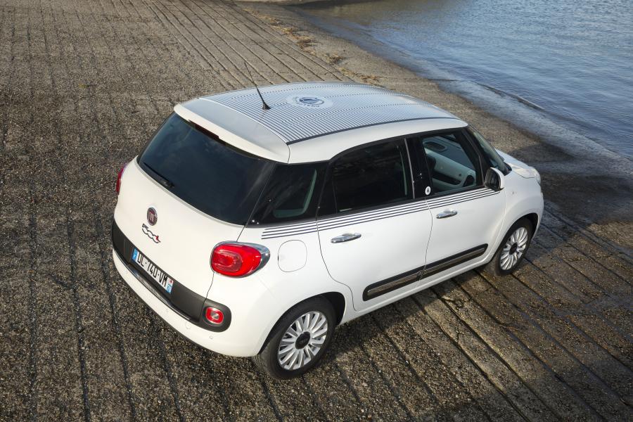  Fiat 500L Petit Bateau 2015 года  (фото 15 из 16)